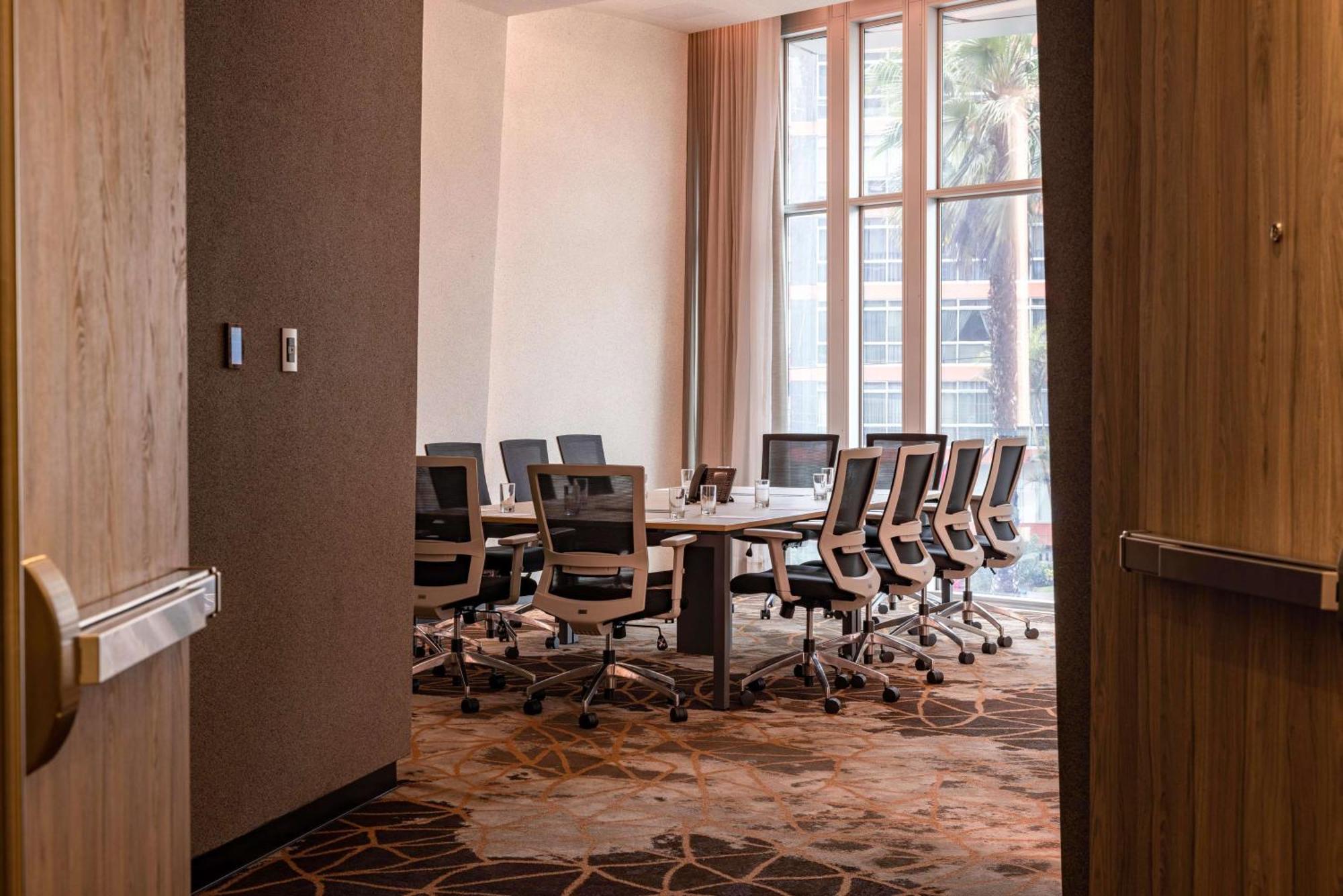 Hilton Garden Inn Lima Miraflores Exterior photo