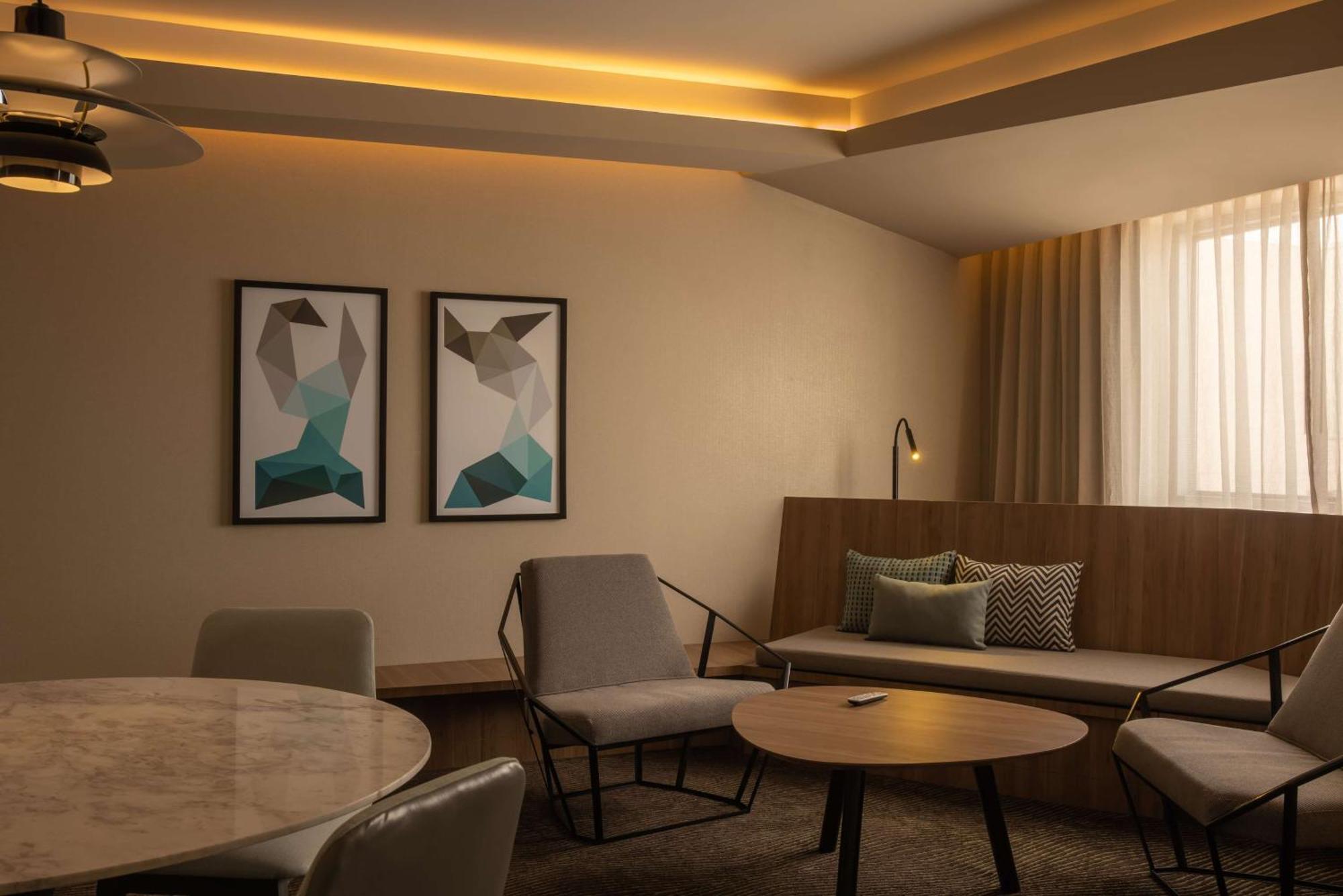 Hilton Garden Inn Lima Miraflores Exterior photo