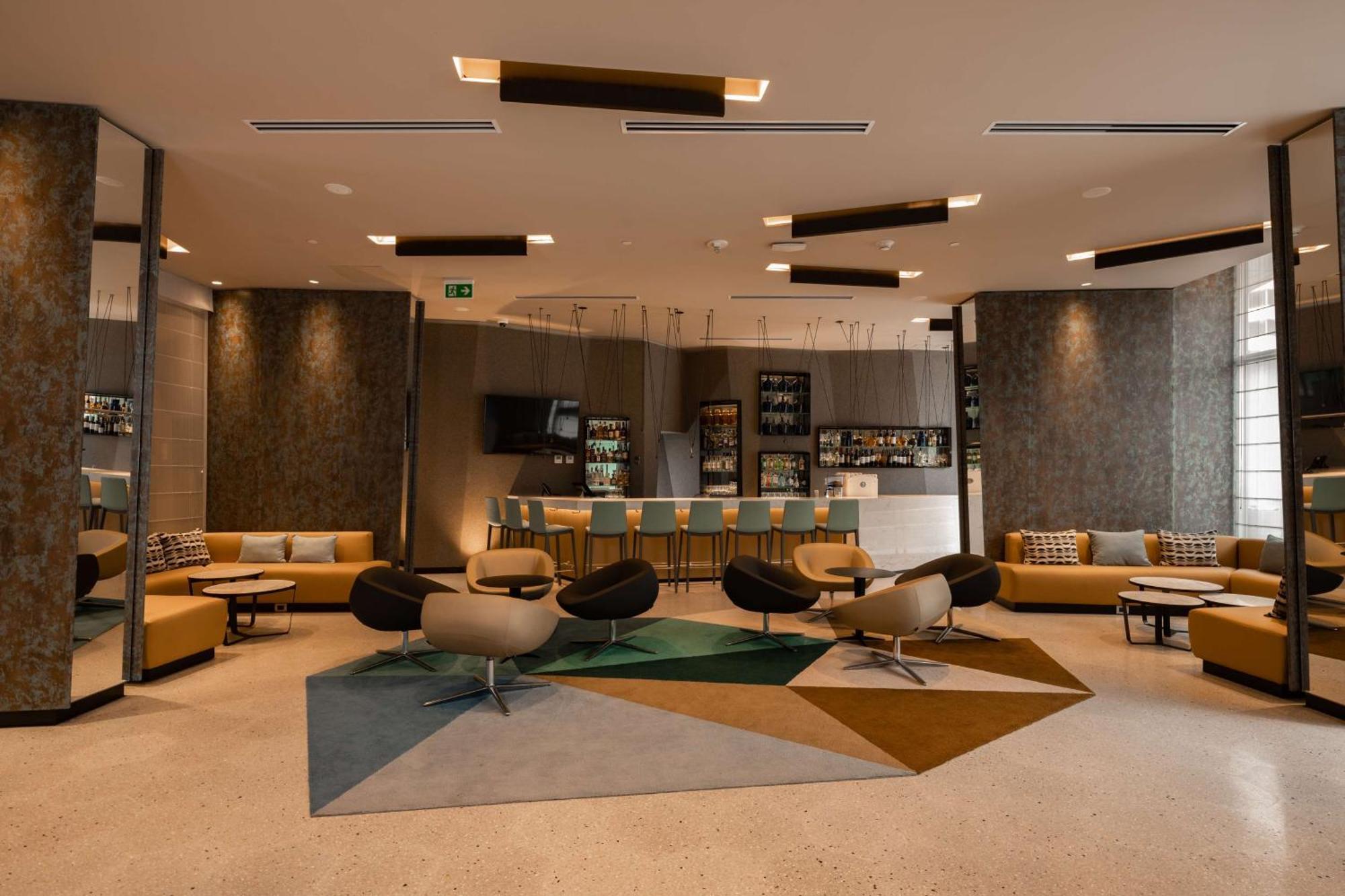 Hilton Garden Inn Lima Miraflores Exterior photo