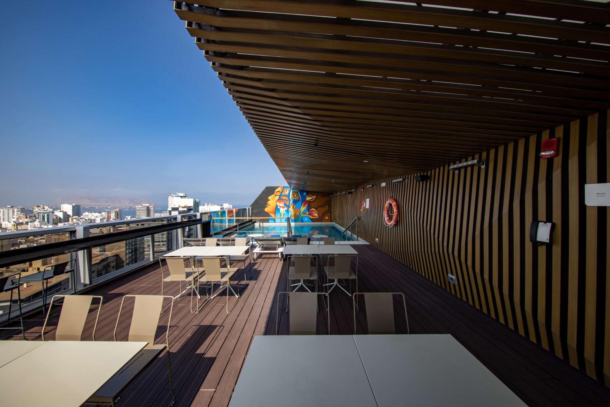 Hilton Garden Inn Lima Miraflores Exterior photo